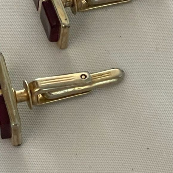 Vintage-1950s-signed Hickok double red & gold bullet back cuff links w/gift box - Picture 7 of 12